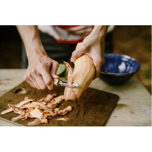 Белачка Opinel - Peeler №115 Natural, 6см острие, букова дръжка
